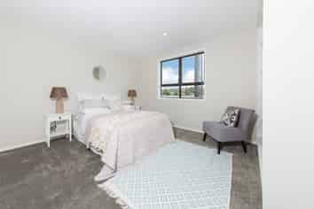 68 Friesian Drive, Mangere
