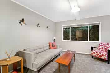 5A Woodward Road, Mount Albert