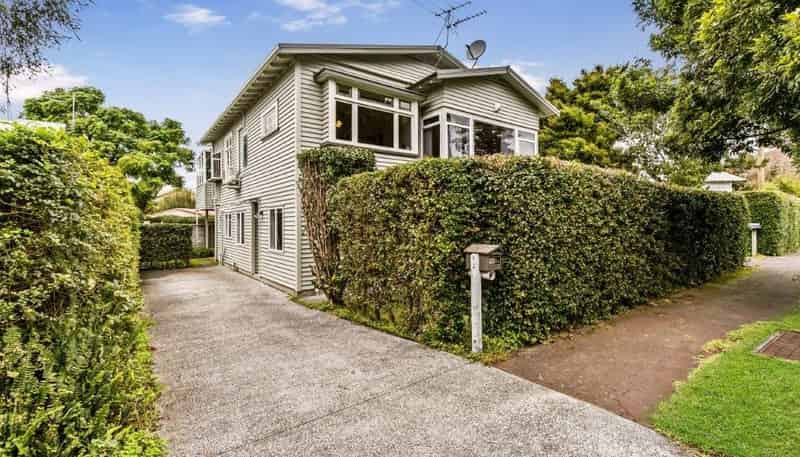 5A Woodward Road, Mount Albert