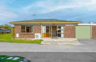 1/26 Prictor Street, Papakura
