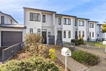 34/2 Armoy Drive, East Tamaki