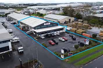 Prominent Road Front Industrial – 1,537m²