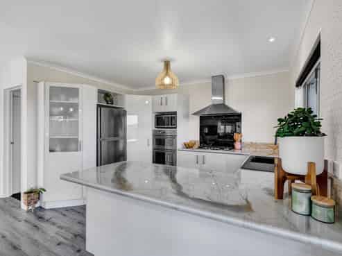28a Jules Crescent, Bell Block