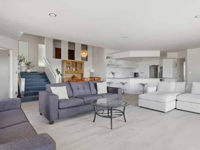 8 Lorrigan Way, Welcome Bay