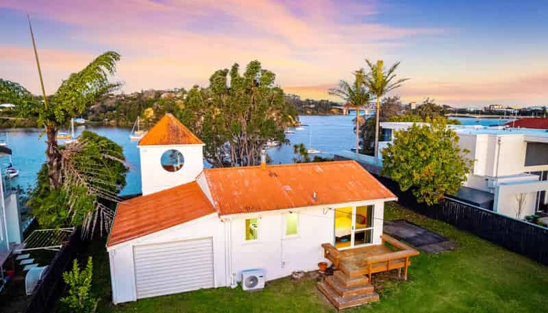 113 Ferry Parade, Herald Island