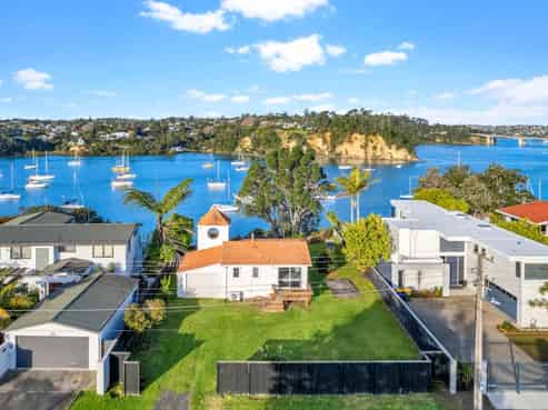 113 Ferry Parade, Herald Island