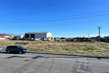 FREEHOLD INDUSTRIAL VACANT LAND