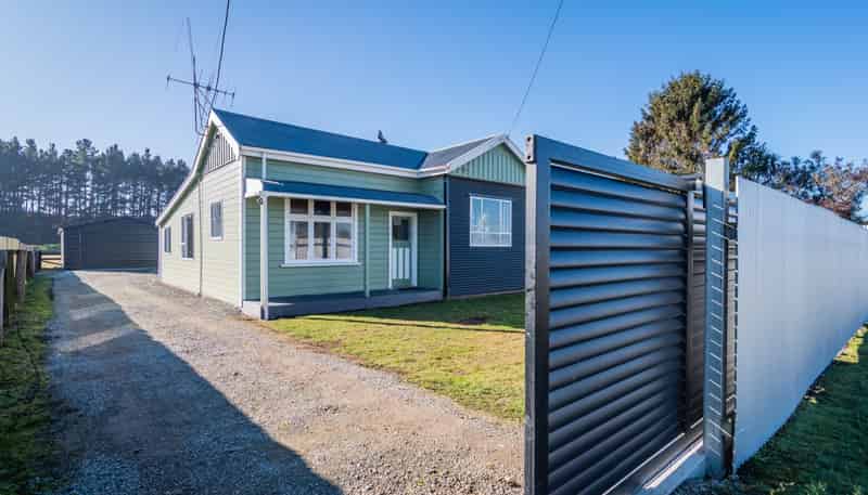 24 Queen Street, Pareora