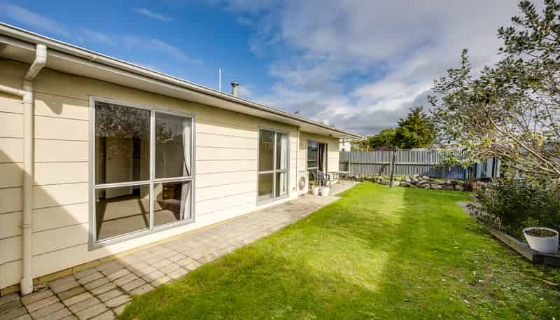 2a Trinity Crescent, Pirimai