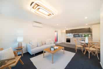2/490 Cashel Street, Linwood