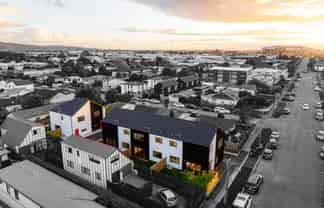 2/490 Cashel Street, Linwood