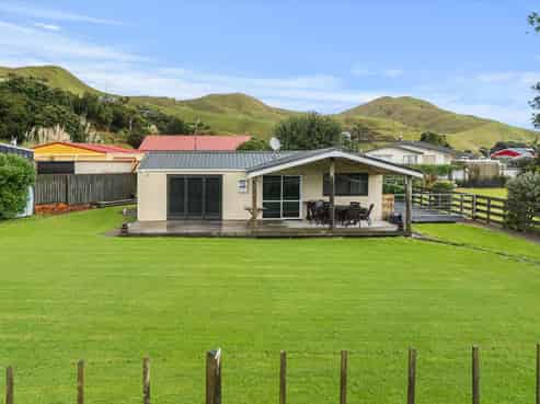 7 Rauparaha Street, Marokopa