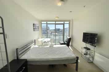 605/15 Holland Street, Wellington Central