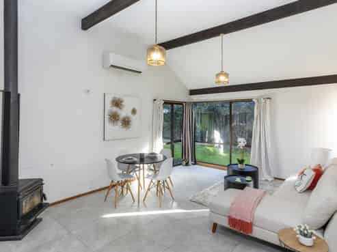 176 Rocking Horse Road, Southshore