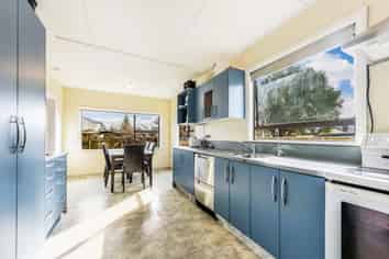 5 Maitland Avenue, Stoke