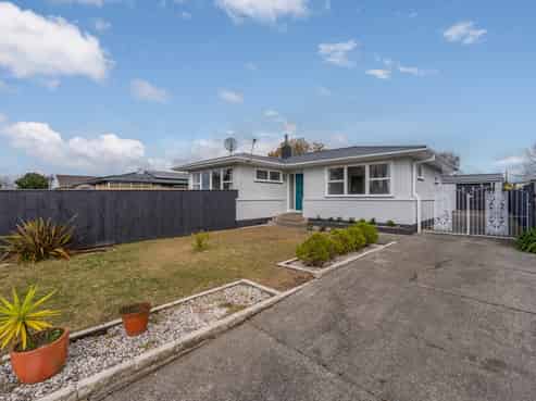 5 Sunderland Drive, Flaxmere