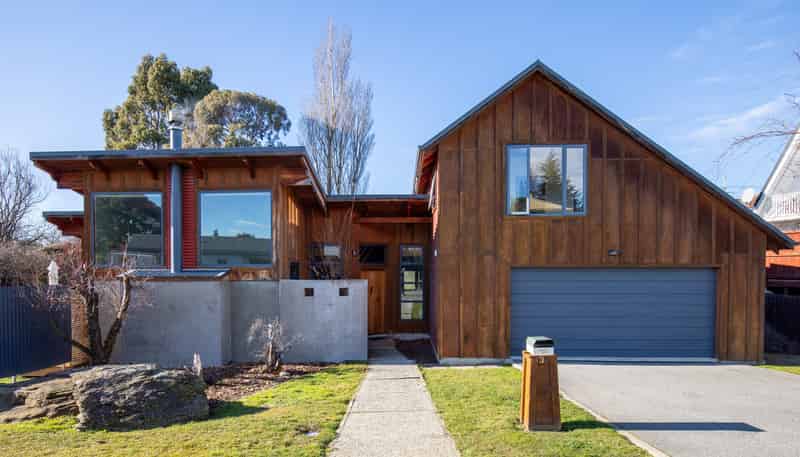 3A Lanes Road, Alexandra