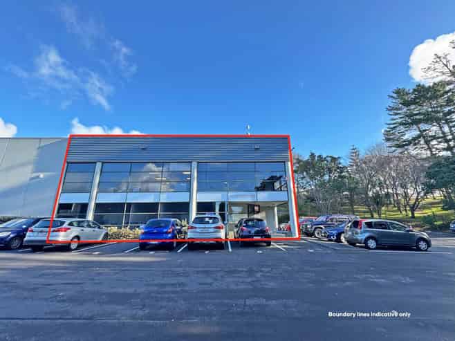 FUNCTIONAL GROUND FLOOR ALBANY OFFICE
