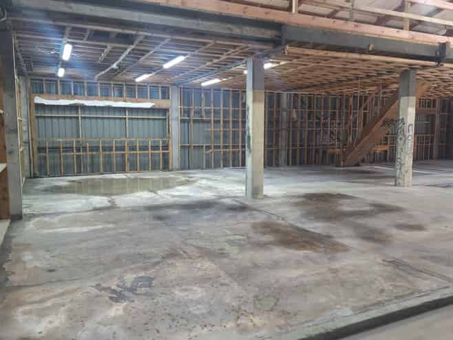 For Lease - Factory/Warehouse in Helensville