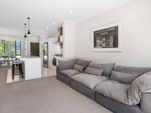 82 Clark Road, Hobsonville