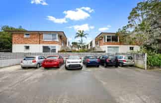 13/145 Bassett Road, Remuera