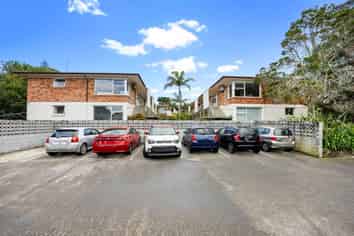 13/145 Bassett Road, Remuera