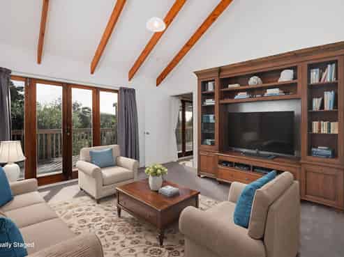 646 Puketona Road, Haruru