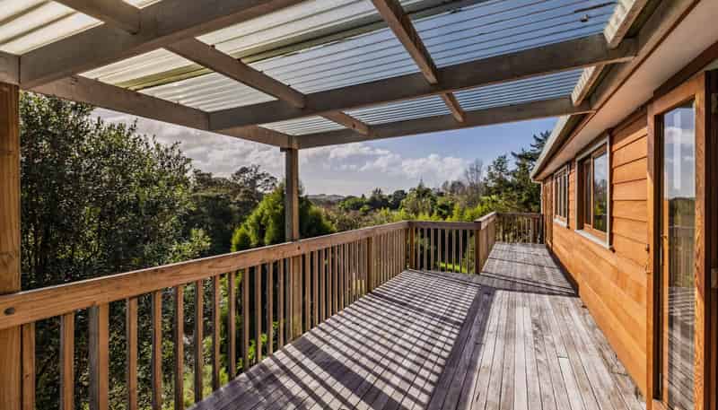 646 Puketona Road, Haruru