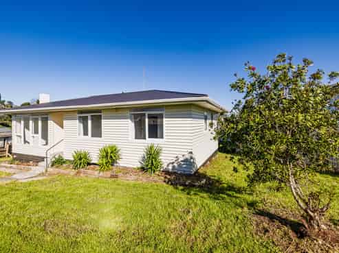 15 Whiteman Road, Kawakawa