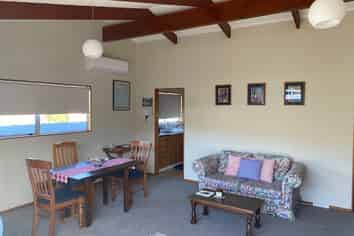 8 Woodward Street, Nukuhau