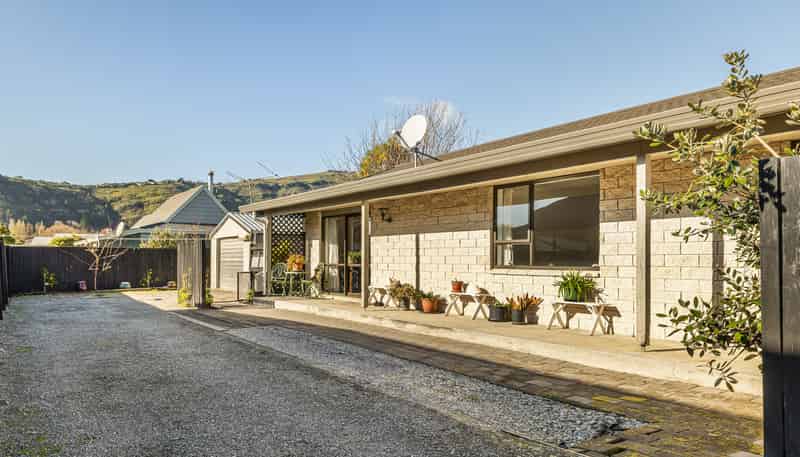 18 Mauger Drive, Heathcote Valley