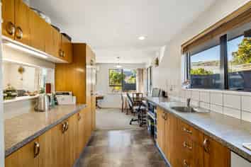 18 Mauger Drive, Heathcote Valley