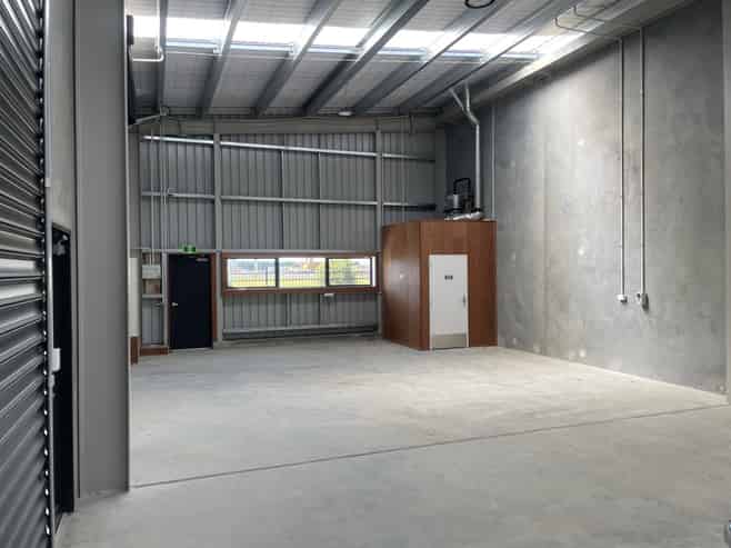 Motivated landlord = your new Space!