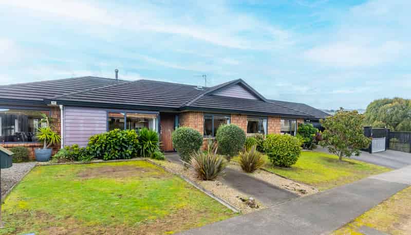 11 Sovereign Way, Paraparaumu