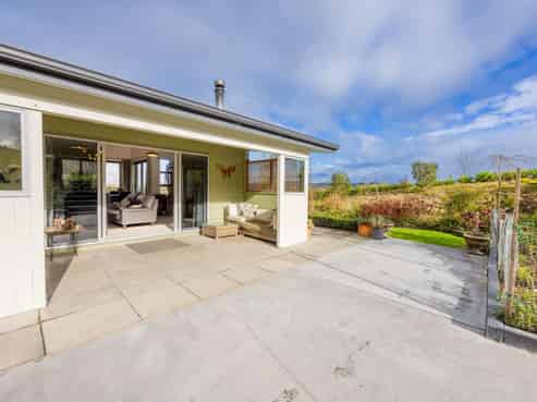 136F Lindsay Road, Waipukurau