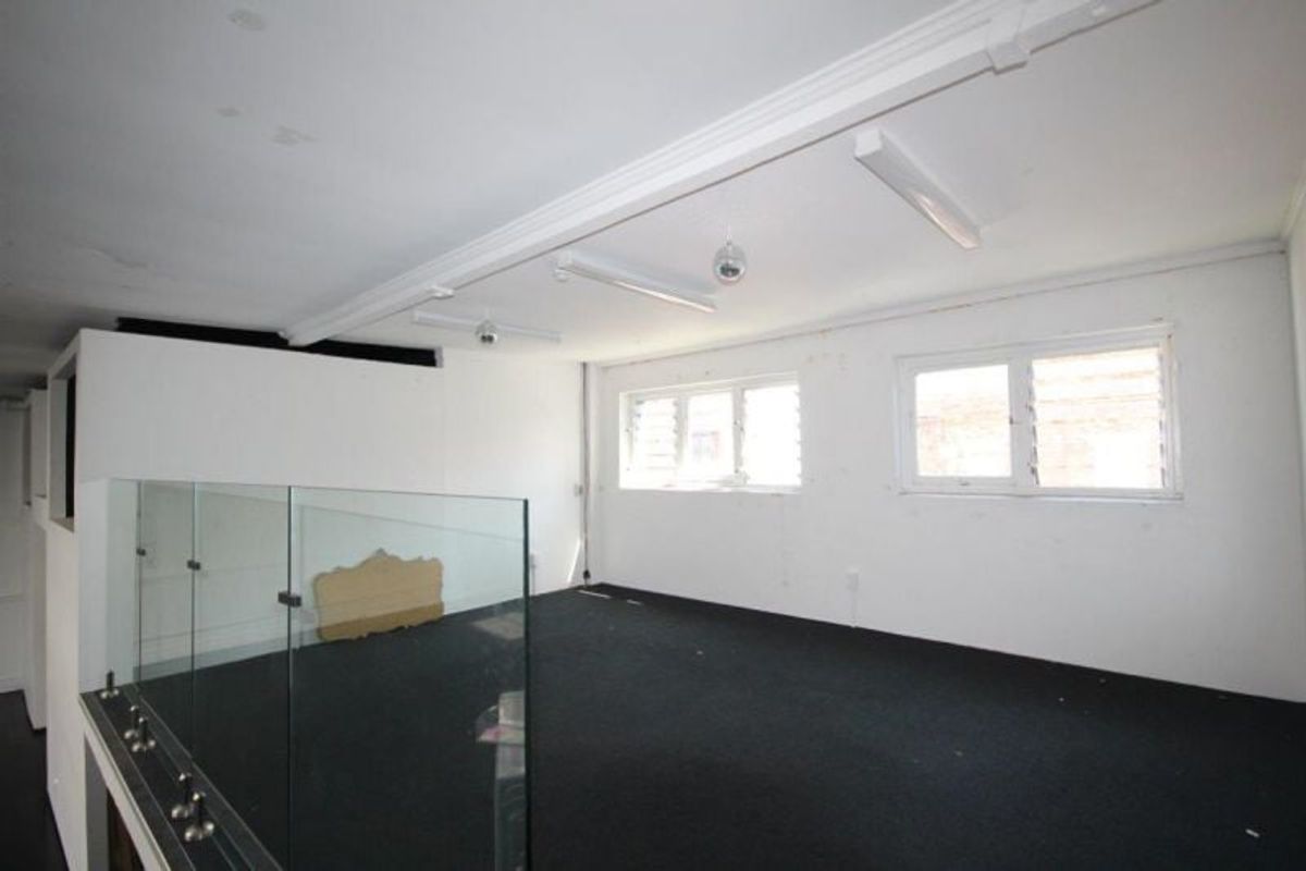 Ground Floor Retail Tenancy on K Road - Vista 6