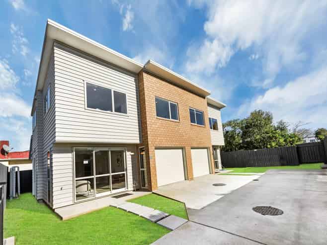 5A and 5B Kerrydale, Manurewa