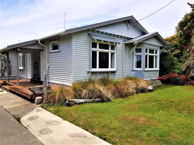 75 Peel Street, Westport