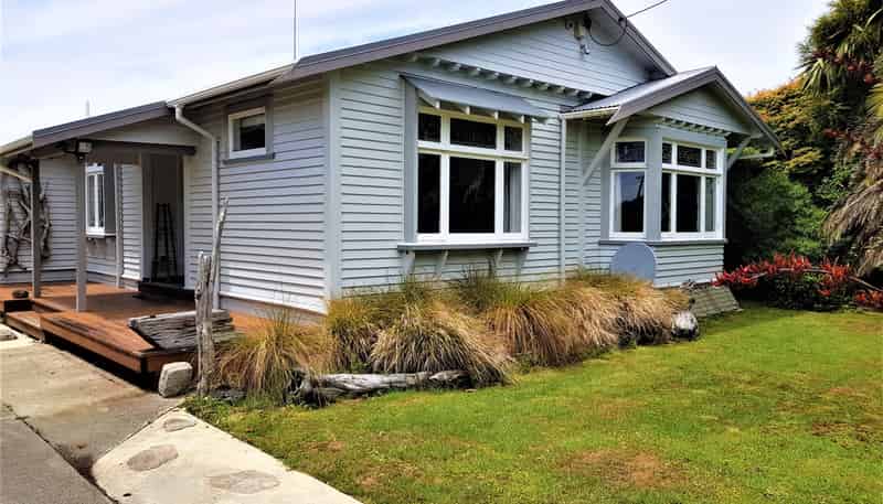 75 Peel Street, Westport