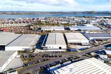 Large Warehouse with Office & Yard