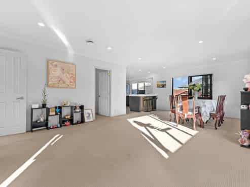3 Silverwood Drive, Flat Bush