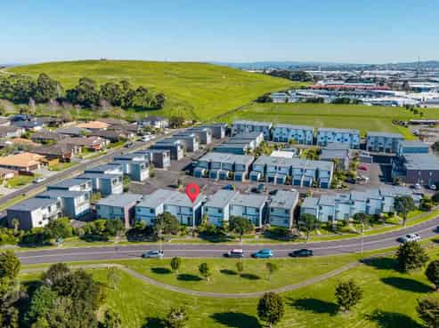 93/7 Kelvin Hart Drive, East Tamaki
