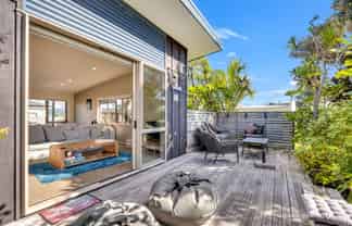 110 The Fairway, Matarangi