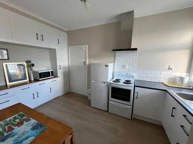 1 Terrace Street, Roslyn