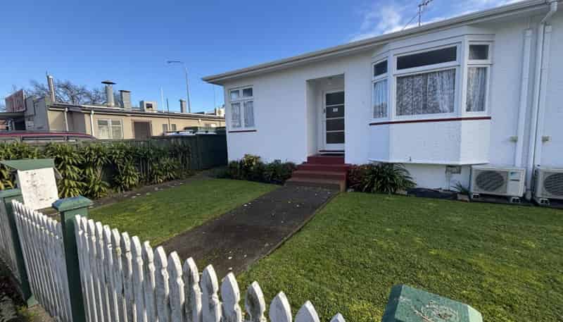 1 Terrace Street, Roslyn