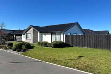 19 Richard Hadlee Lane, Rolleston