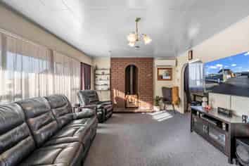 89 Waiau Crescent, KINGSWELL