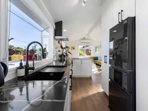 2/15 Adriatic Avenue, Henderson