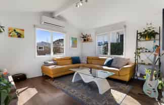 2/15 Adriatic Avenue, Henderson