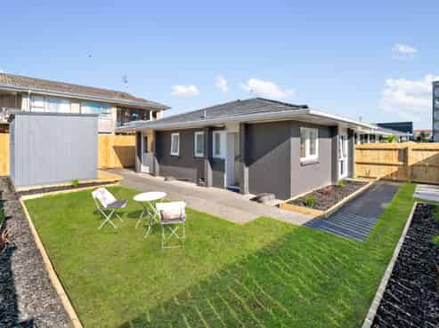 6/8 Atkinson Avenue, Otahuhu